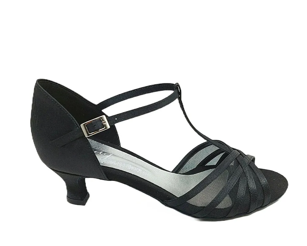 705 Zapatos de danza de raso negro