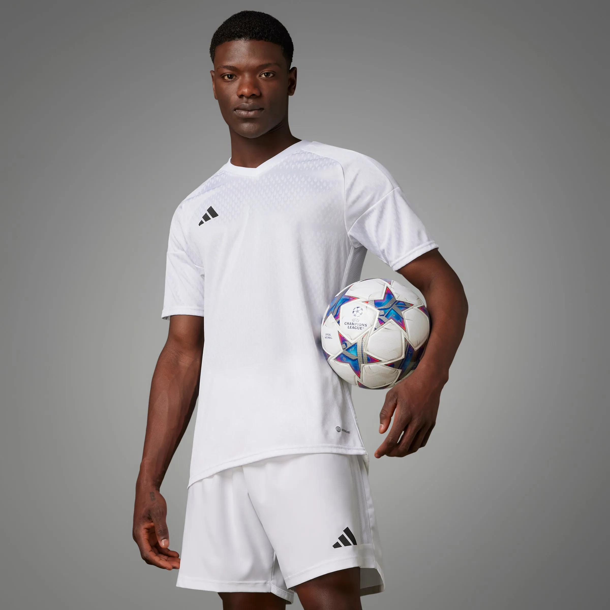 Balón adidas UCL Pro