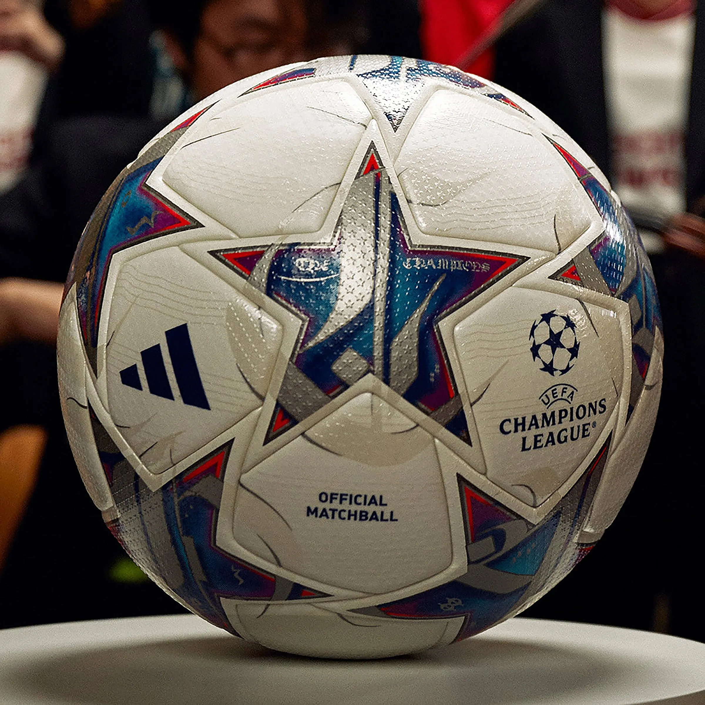 Balón adidas UCL Pro