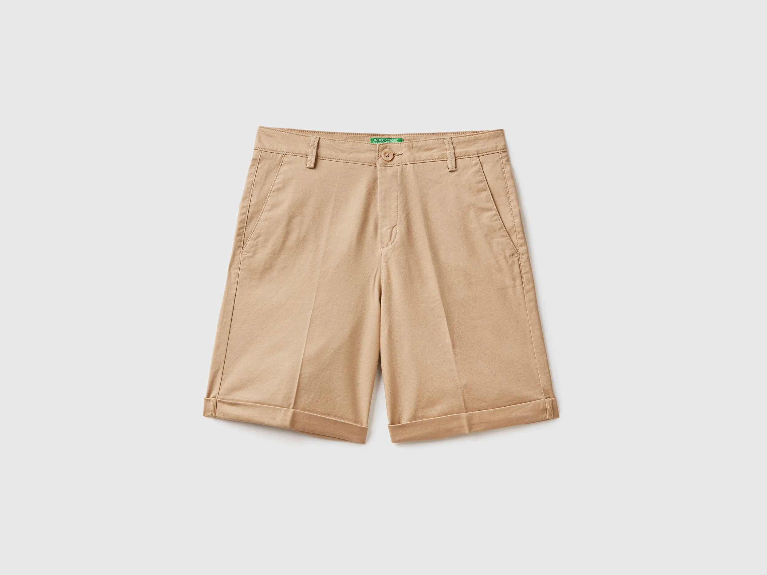 Bermudas de algodón elástico