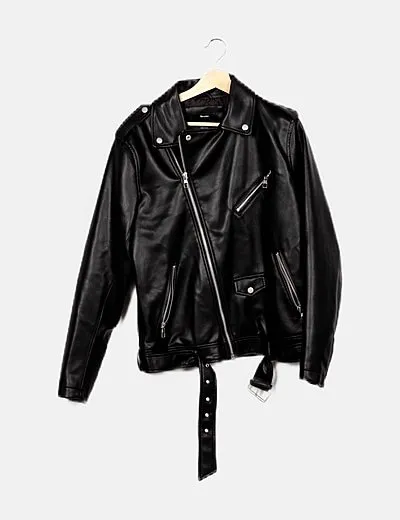 Bershka Chaqueta biker negra