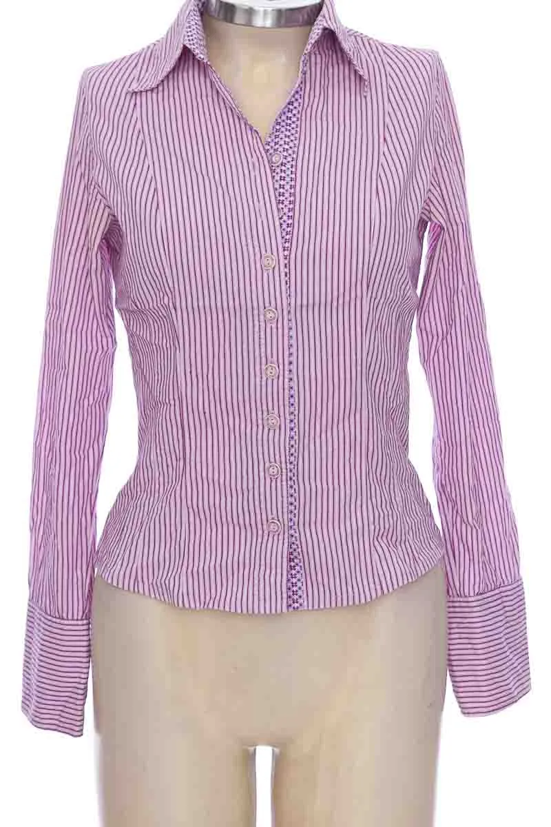 BLUSA COLOR MORADO  CLOSEANDO