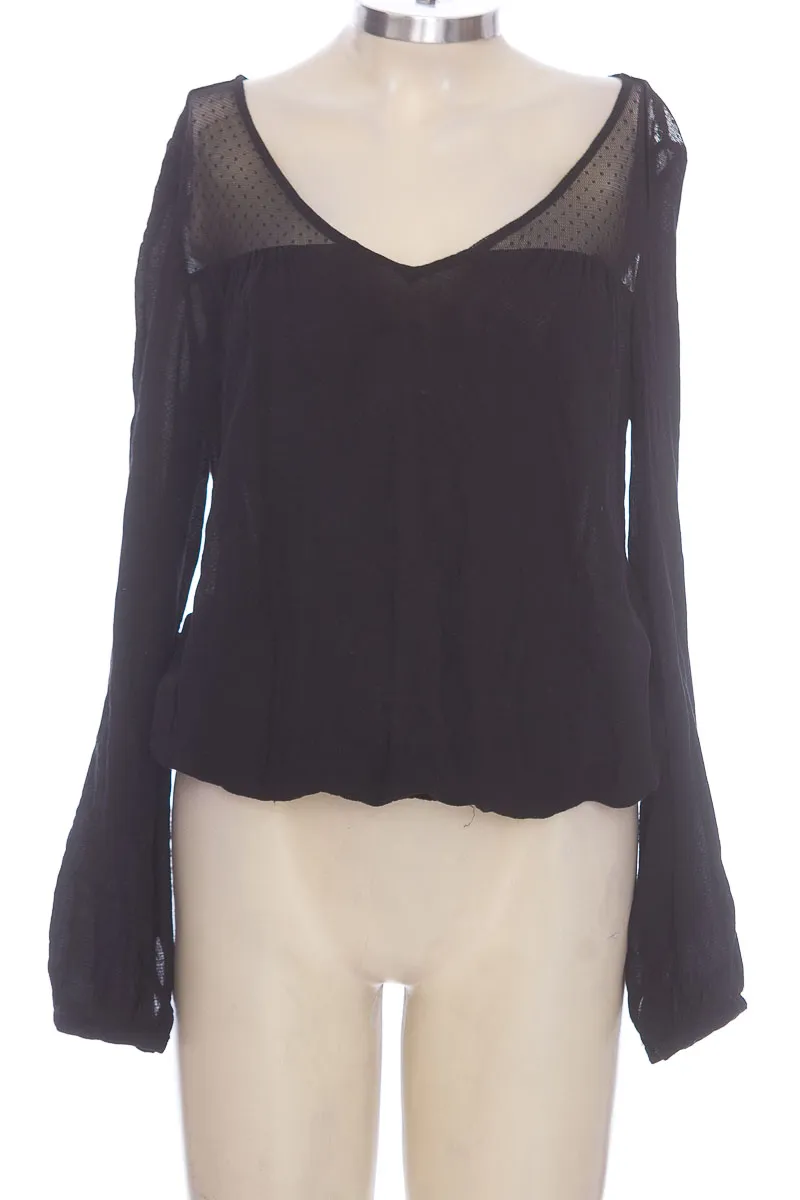 BLUSA COLOR NEGRO  NAF NAF