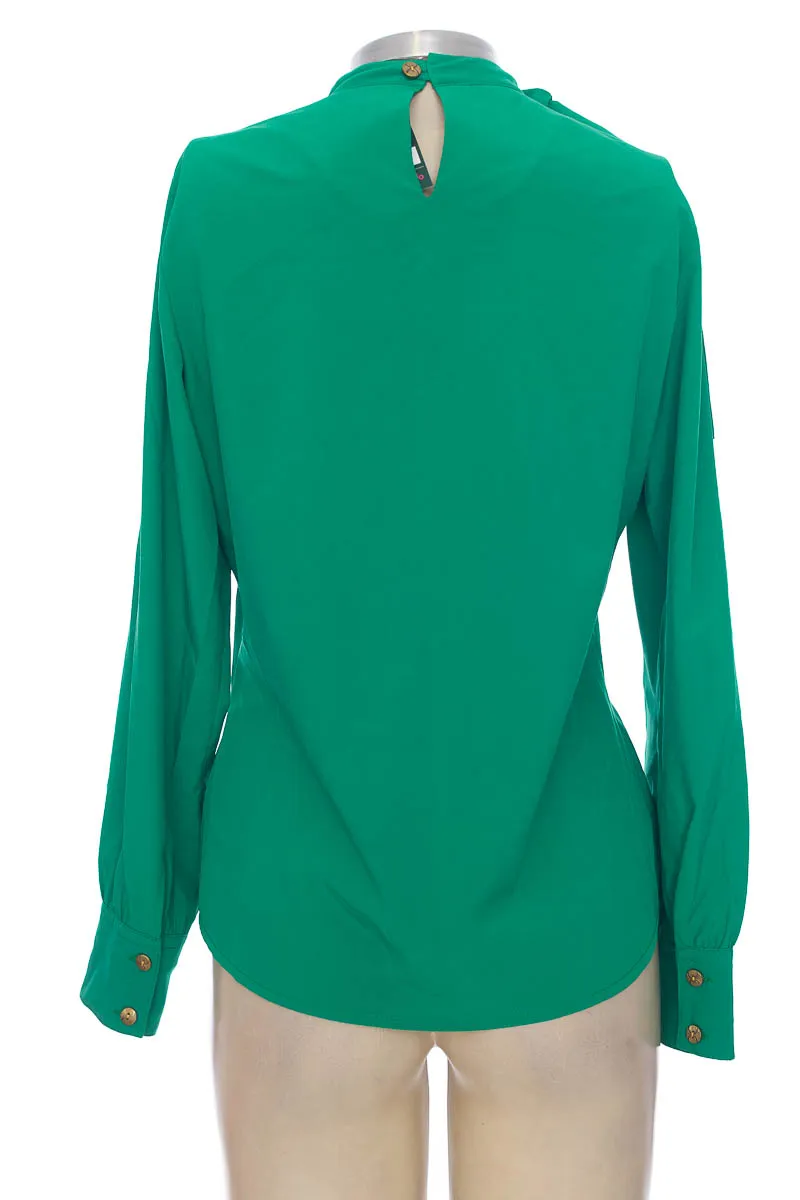 BLUSA COLOR VERDE  DYSMOR
