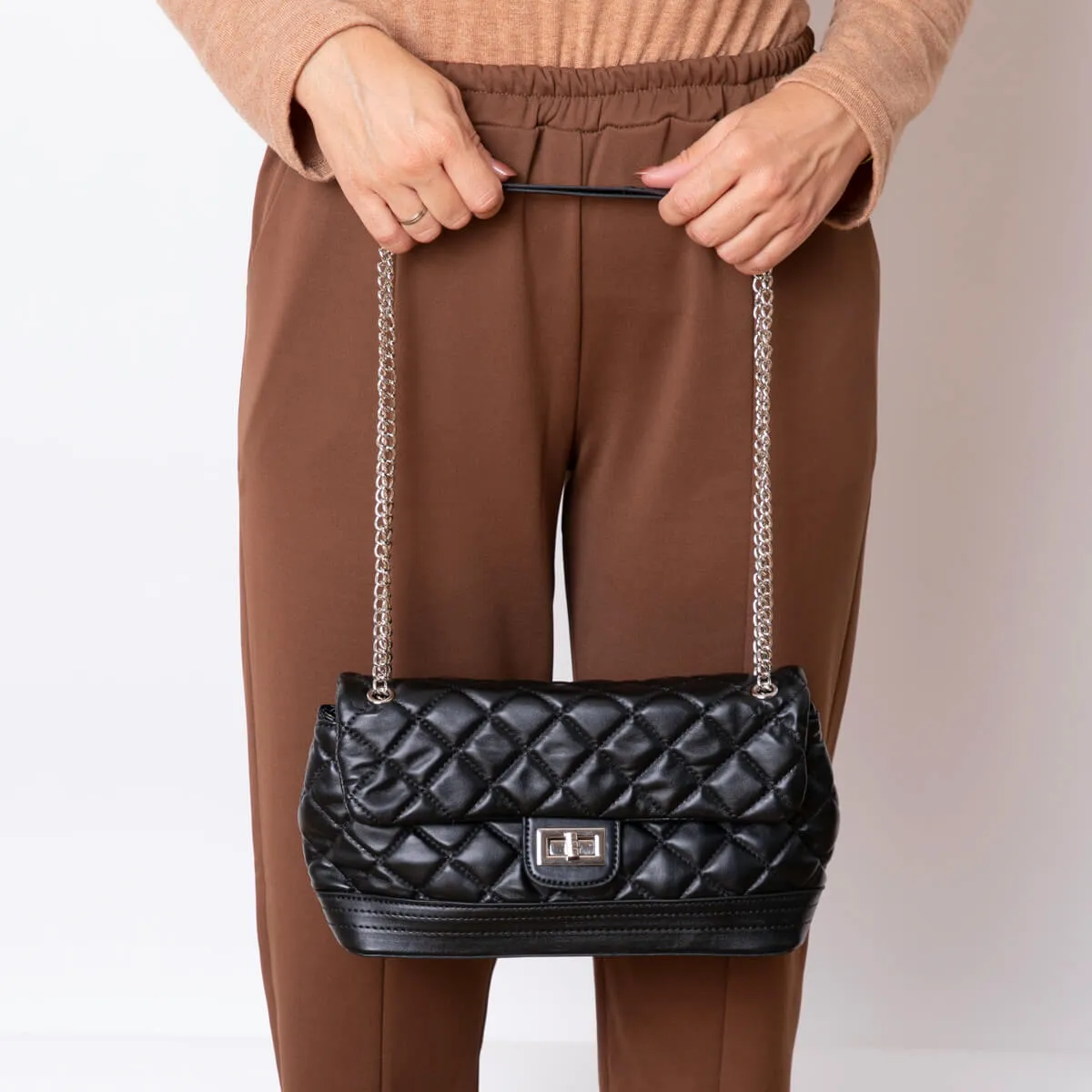 BOLSO ACOLCHADO JANIS  NEGRO