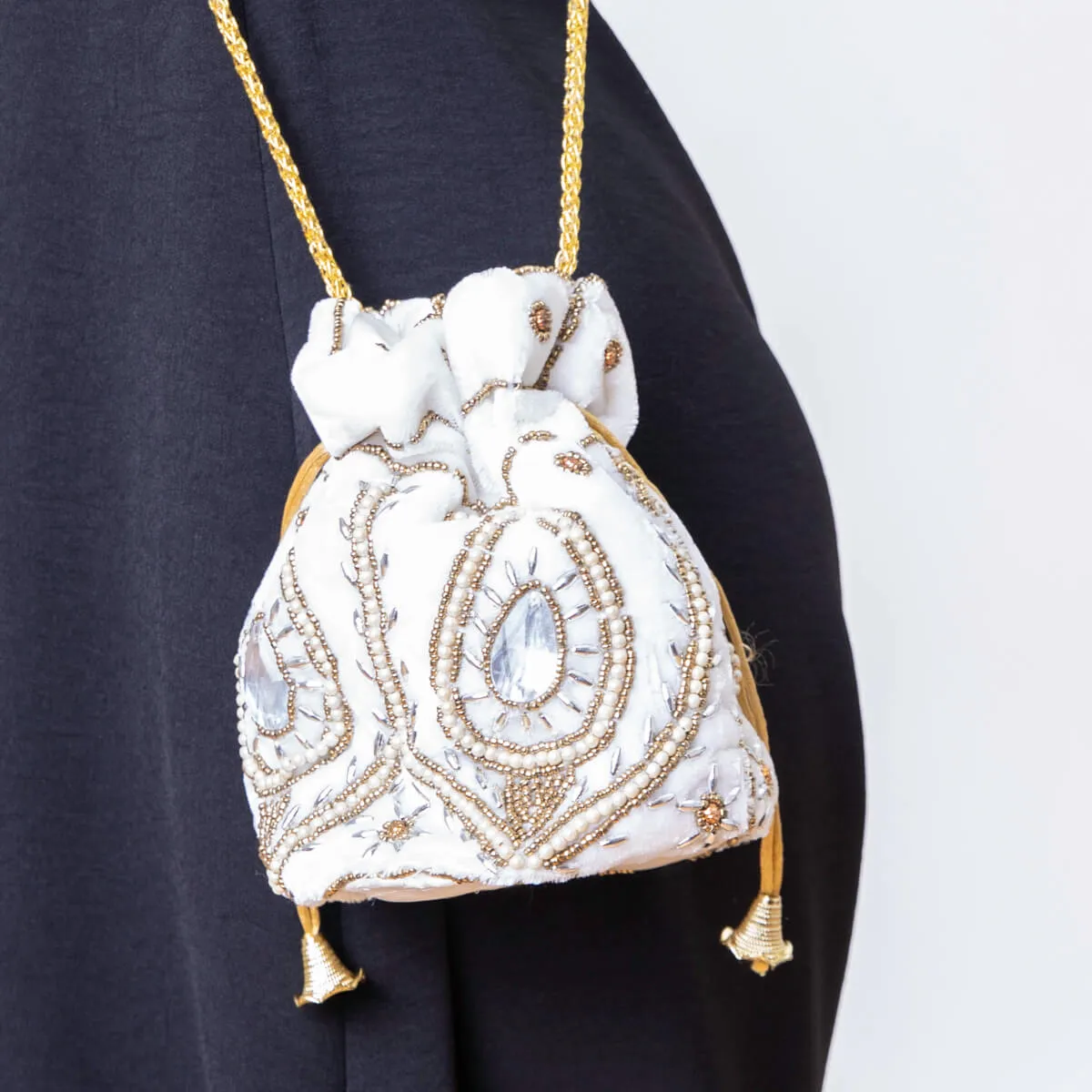 BOLSO BOMBóN  BLANCO