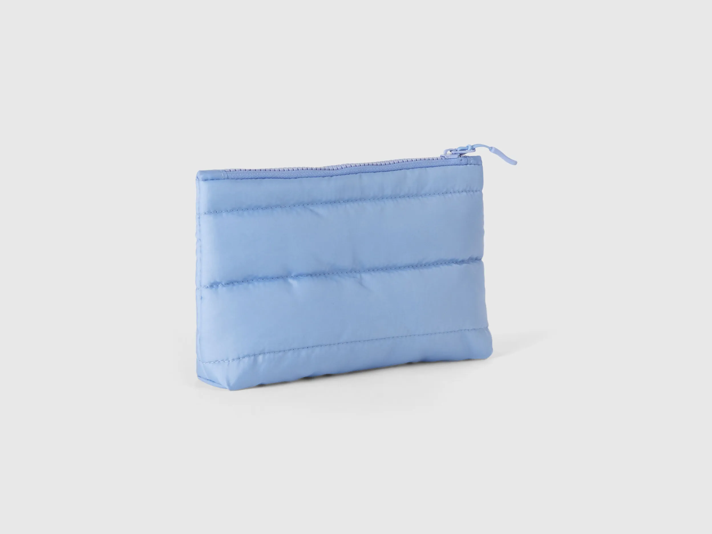 Bolso pequeño con logotipo