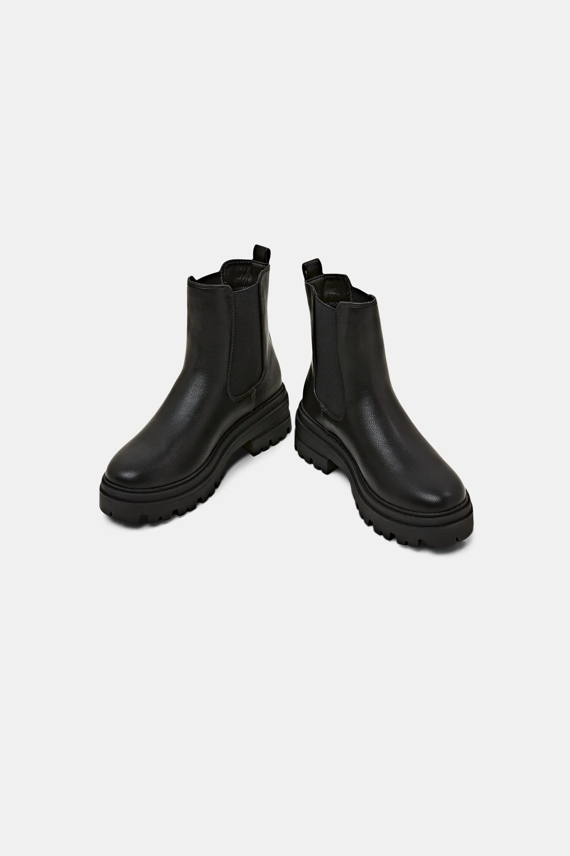 Botas de polipiel con suela gruesa