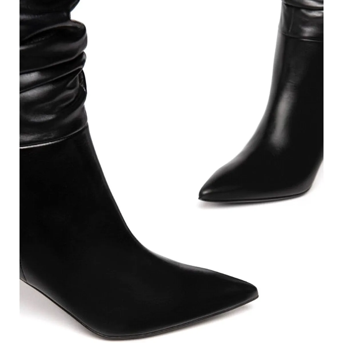 BOTAS PIEL TACÓN FINO I205587DE NEGRO