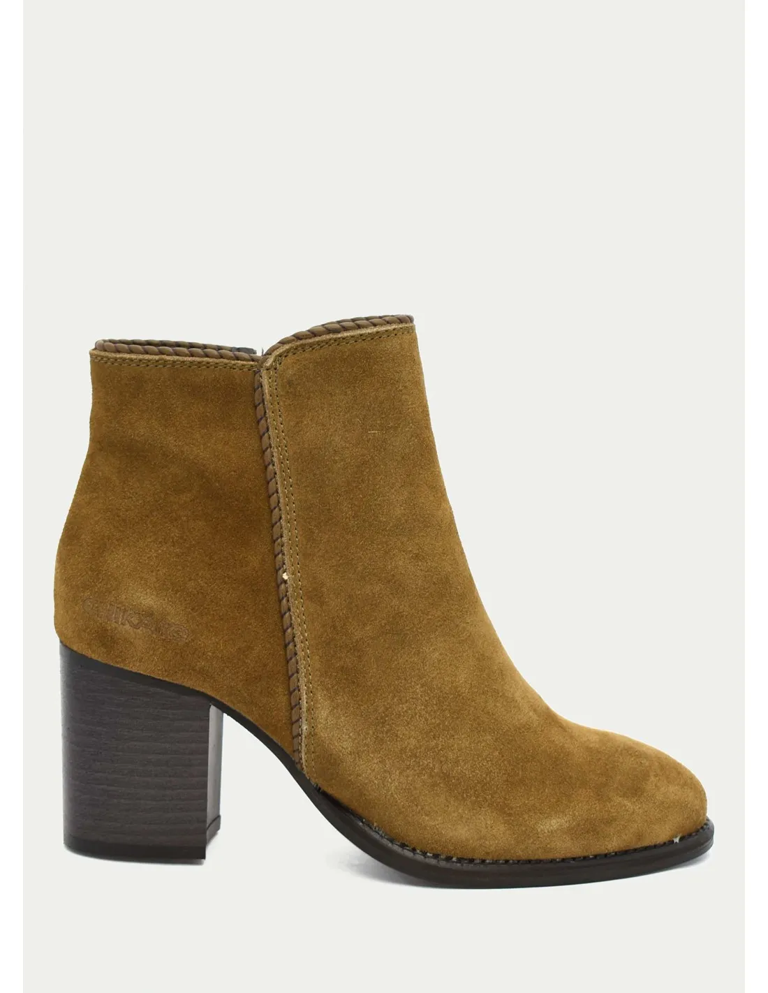 BOTAS Y BOTINES CHIKA10 ESPUELA01 CUERO 