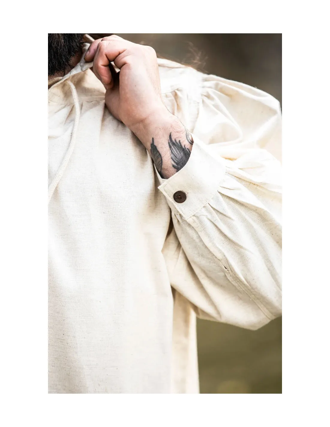Camisa medieval modelo Ulrich, color blanco natural