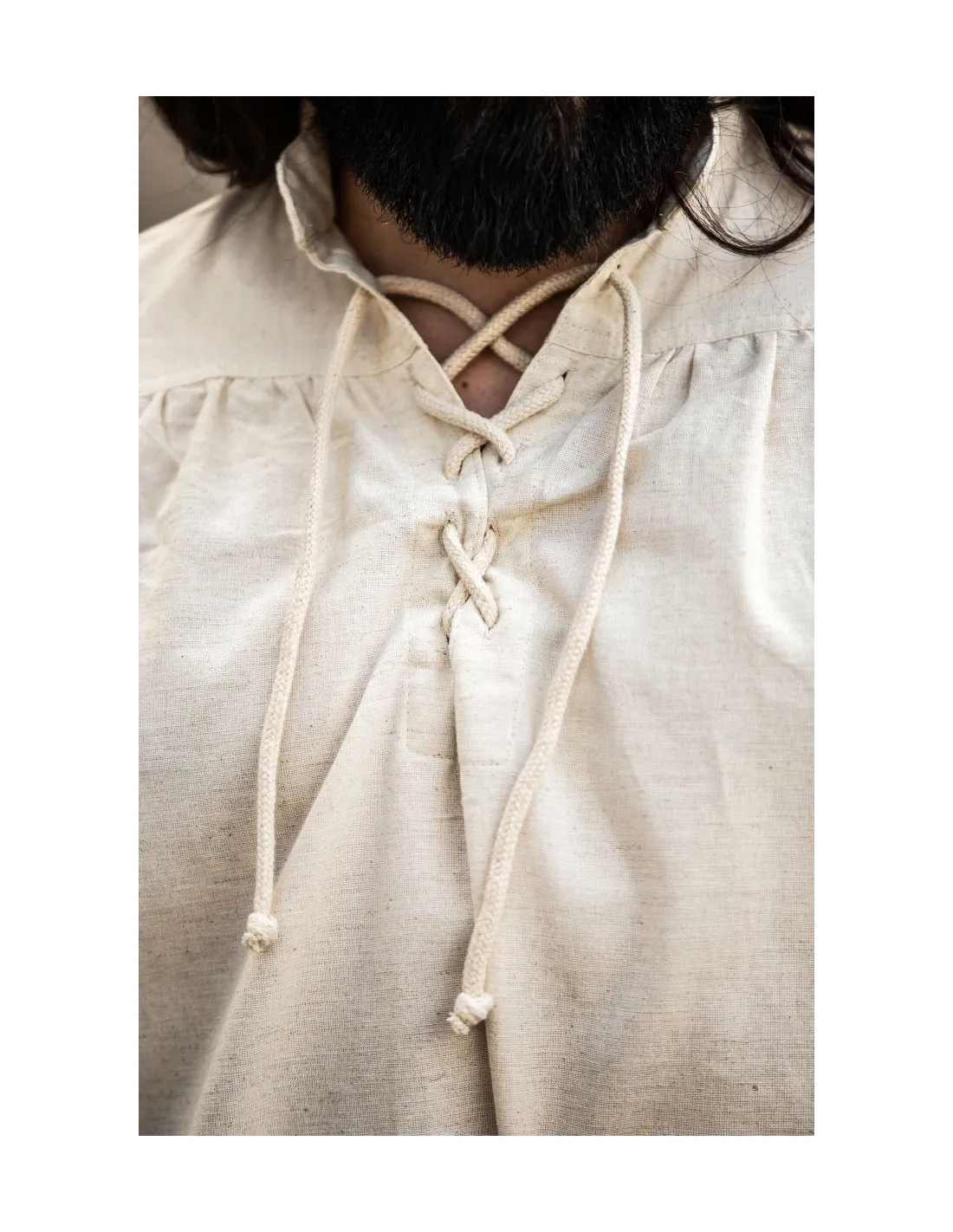 Camisa medieval modelo Ulrich, color blanco natural