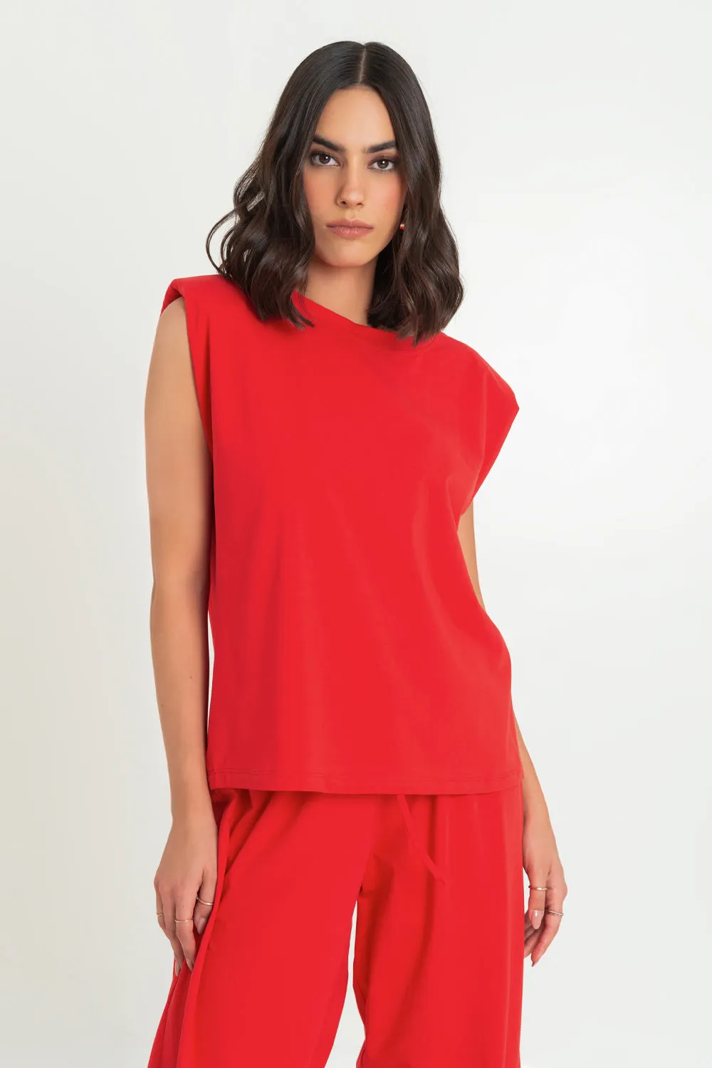 Camiseta fit oversized con hombreras sin mangas