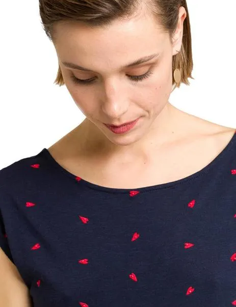 camiseta naf naf corazones bordados marino