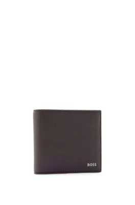 Cartera con estructura, raya de la marca y detalle de logotipo