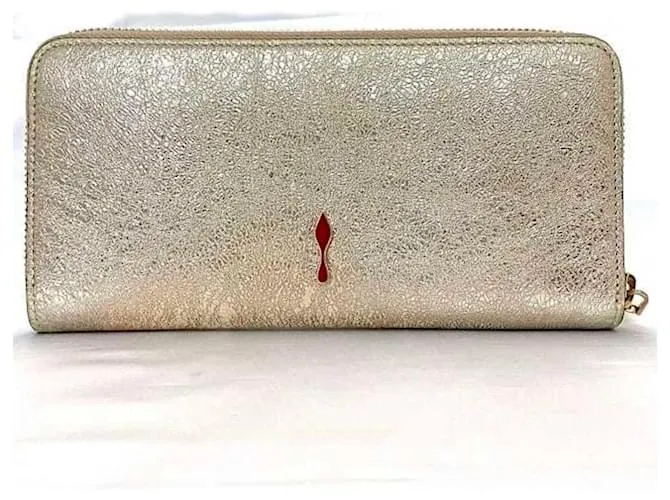 Cartera larga de cuero metálico rosa Christian Louboutin Plata 