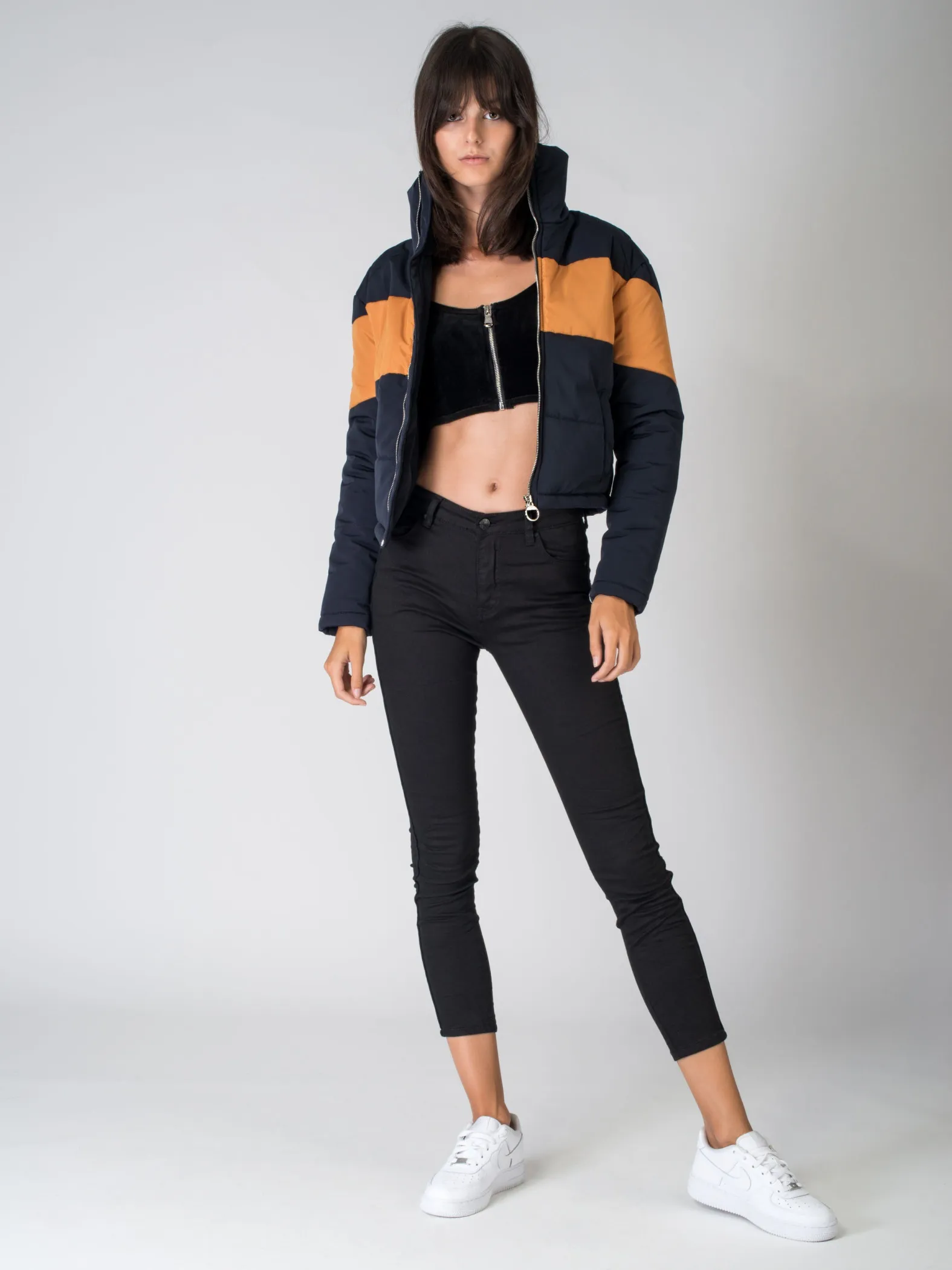 Chaqueta corta lisa