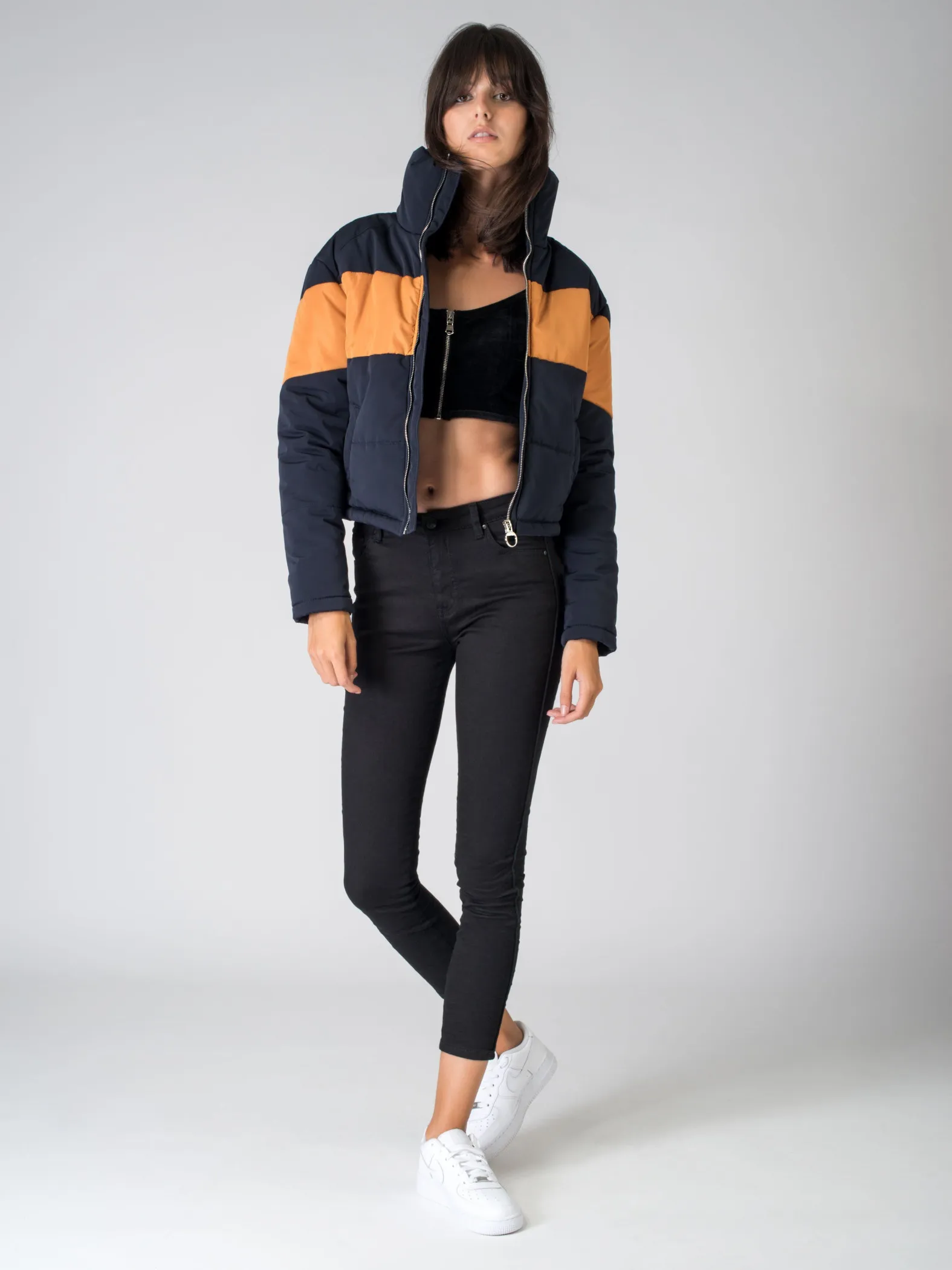 Chaqueta corta lisa