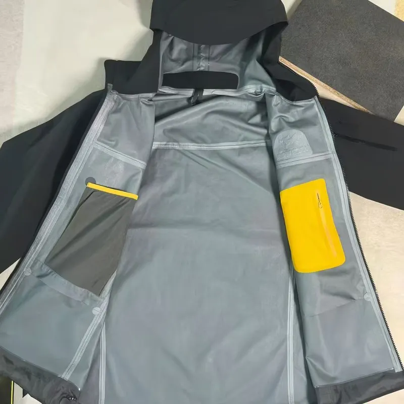 Chaqueta para hombres de alta calidad cremallera chaquetas impermeables de tres capa
