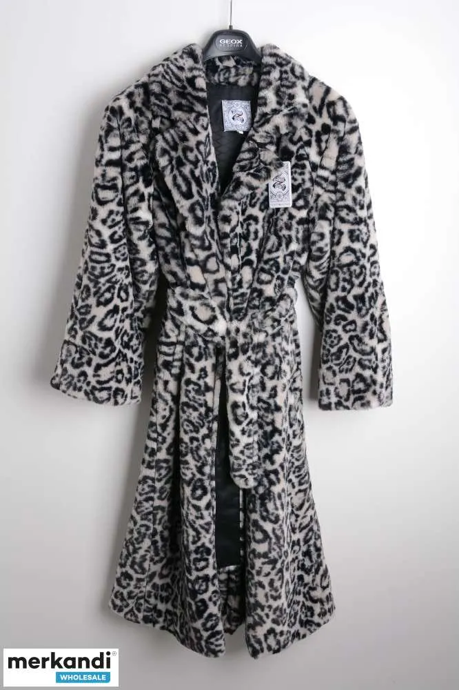Chaquetas Tommy Hilfiger, vaqueros Karl Lagerfeld, Moschino, Rinascimento