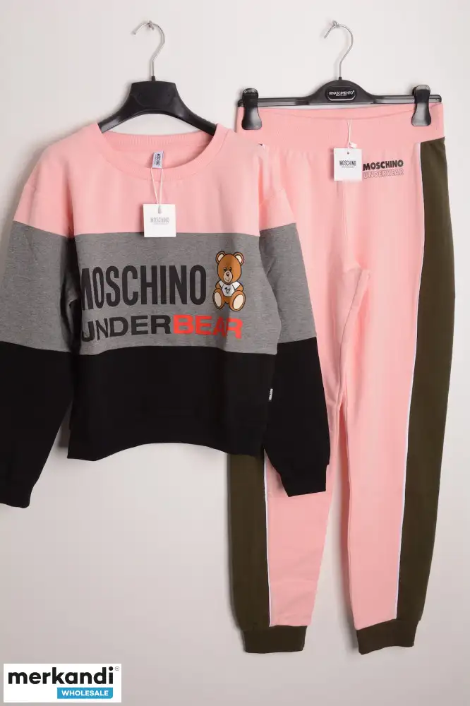 Chaquetas Tommy Hilfiger, vaqueros Karl Lagerfeld, Moschino, Rinascimento