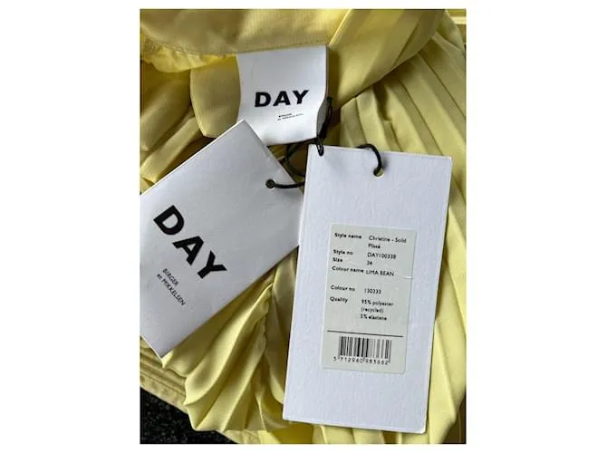 Day Birger & Mikkelsen Vestidos Amarillo 