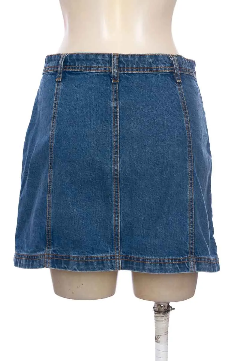 FALDA COLOR AZUL  STRADIVARIUS