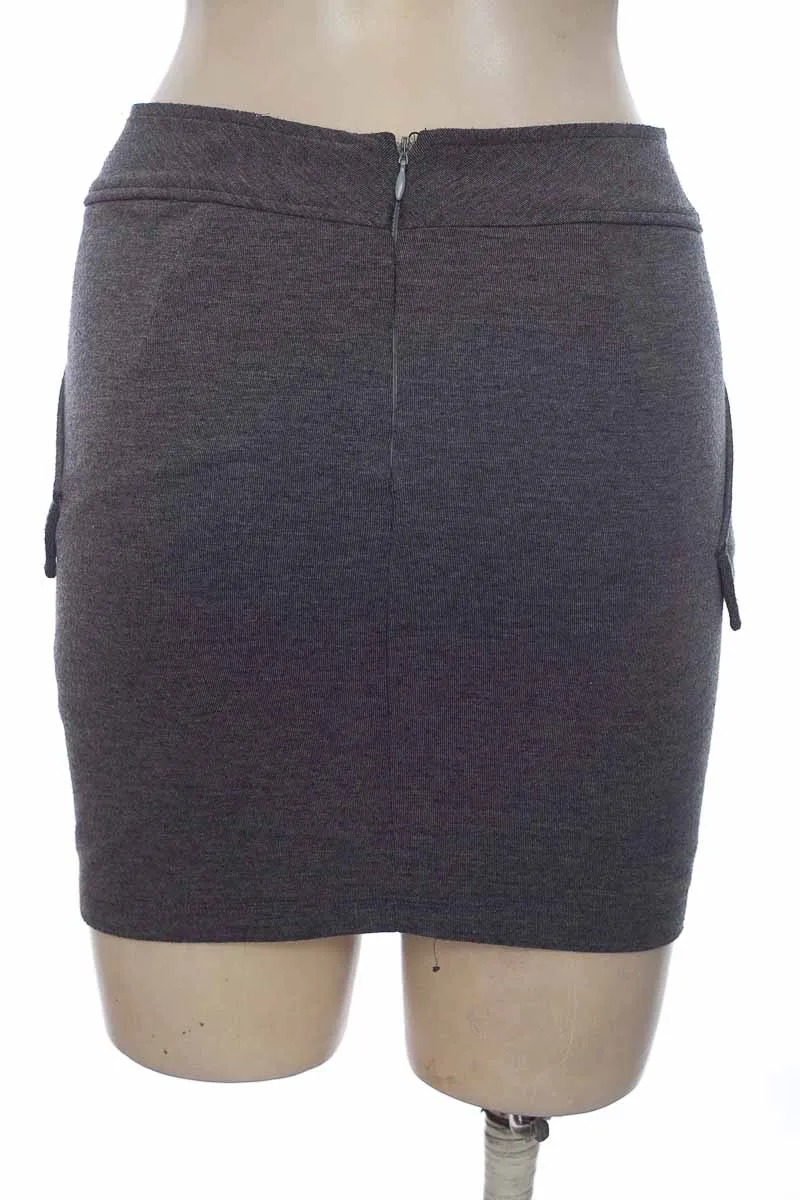 FALDA COLOR GRIS  MNG