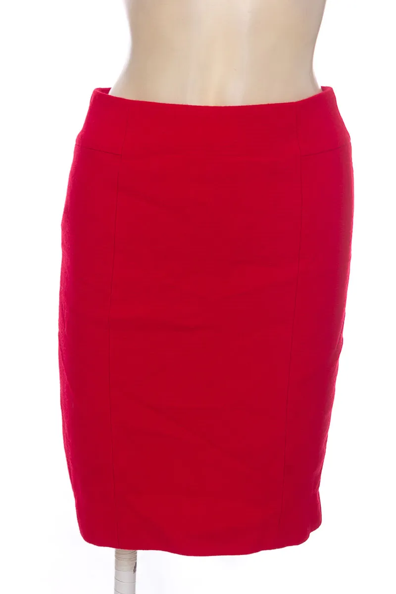 FALDA COLOR ROJO  ANN TAYLOR