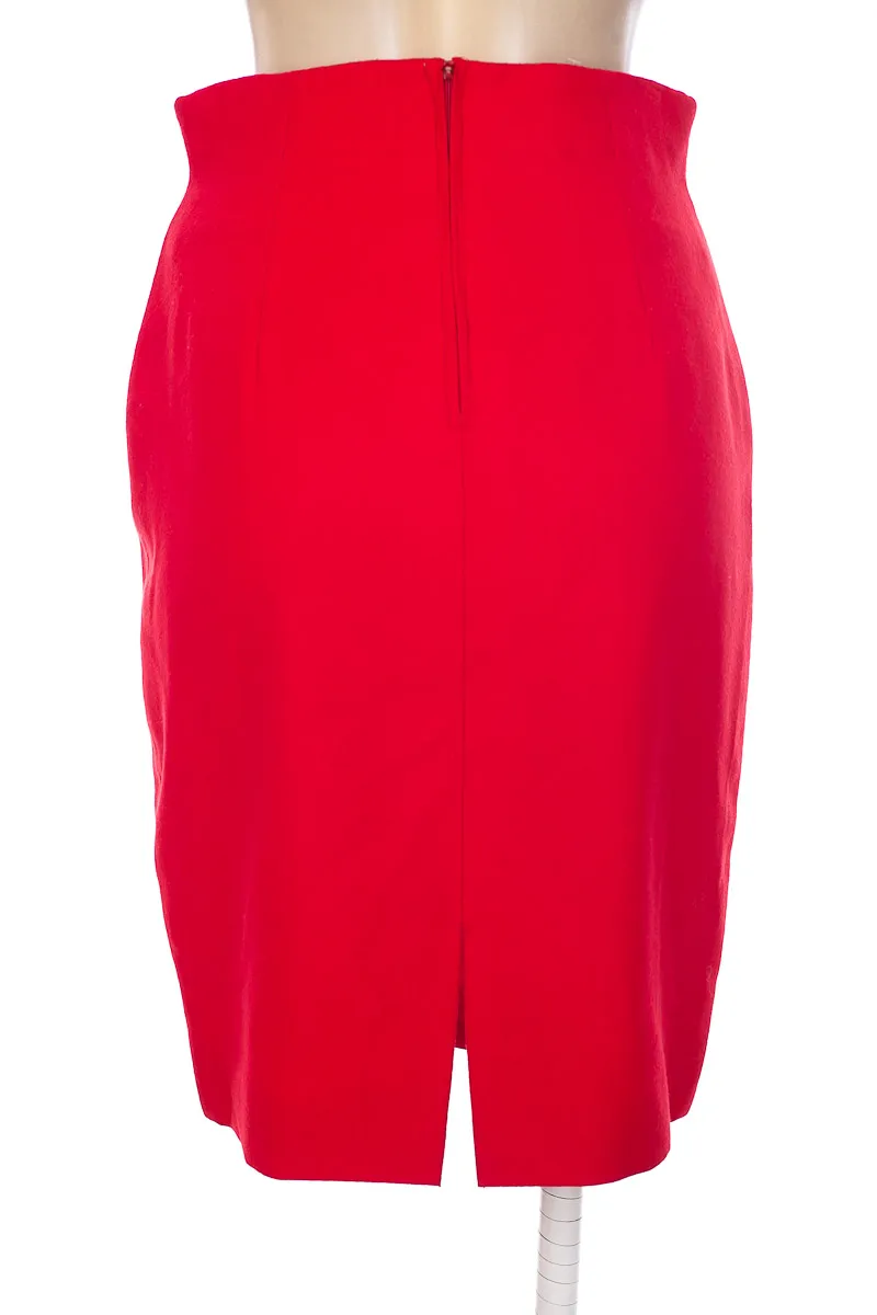 FALDA COLOR ROJO  DéCADA