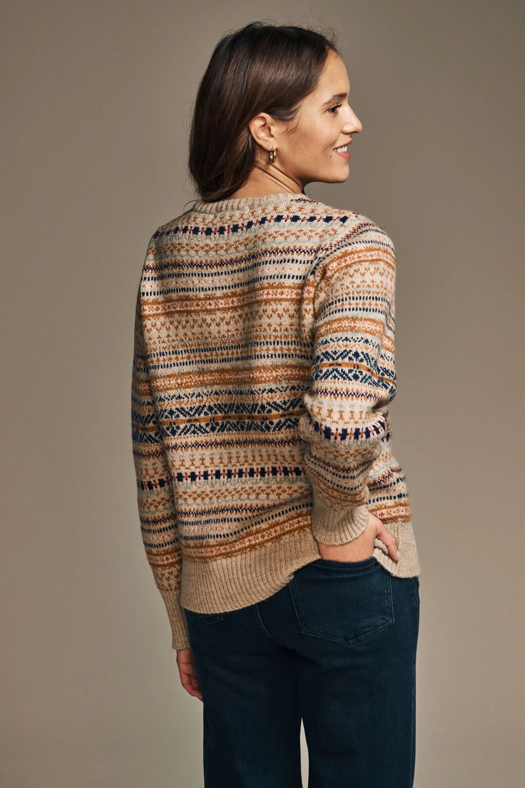 Jersey de cuello redondo con diseño de grecas alpinas de Laura Ashley