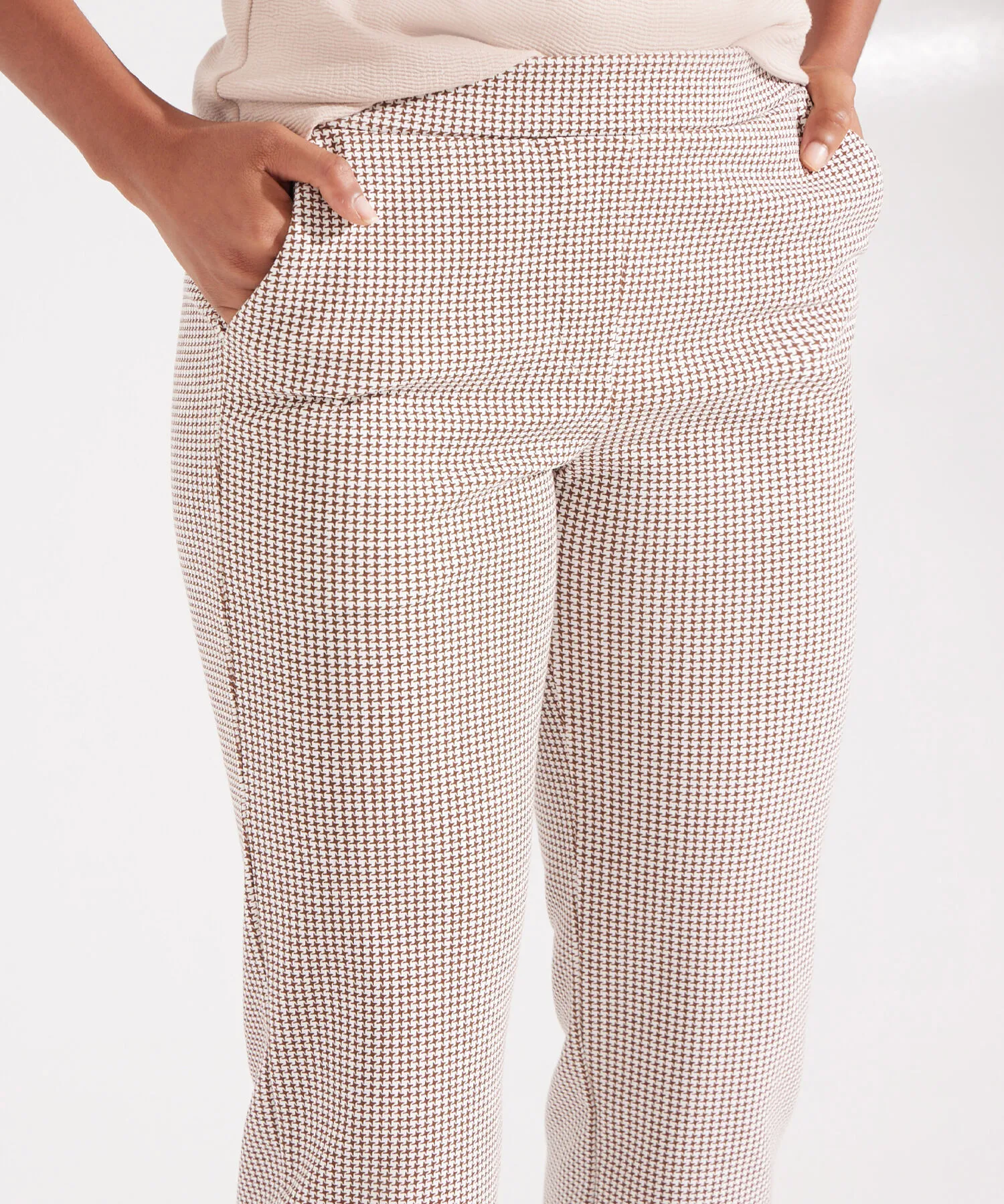 LEGGINS ESTAMPADO CON BOLSILLOS