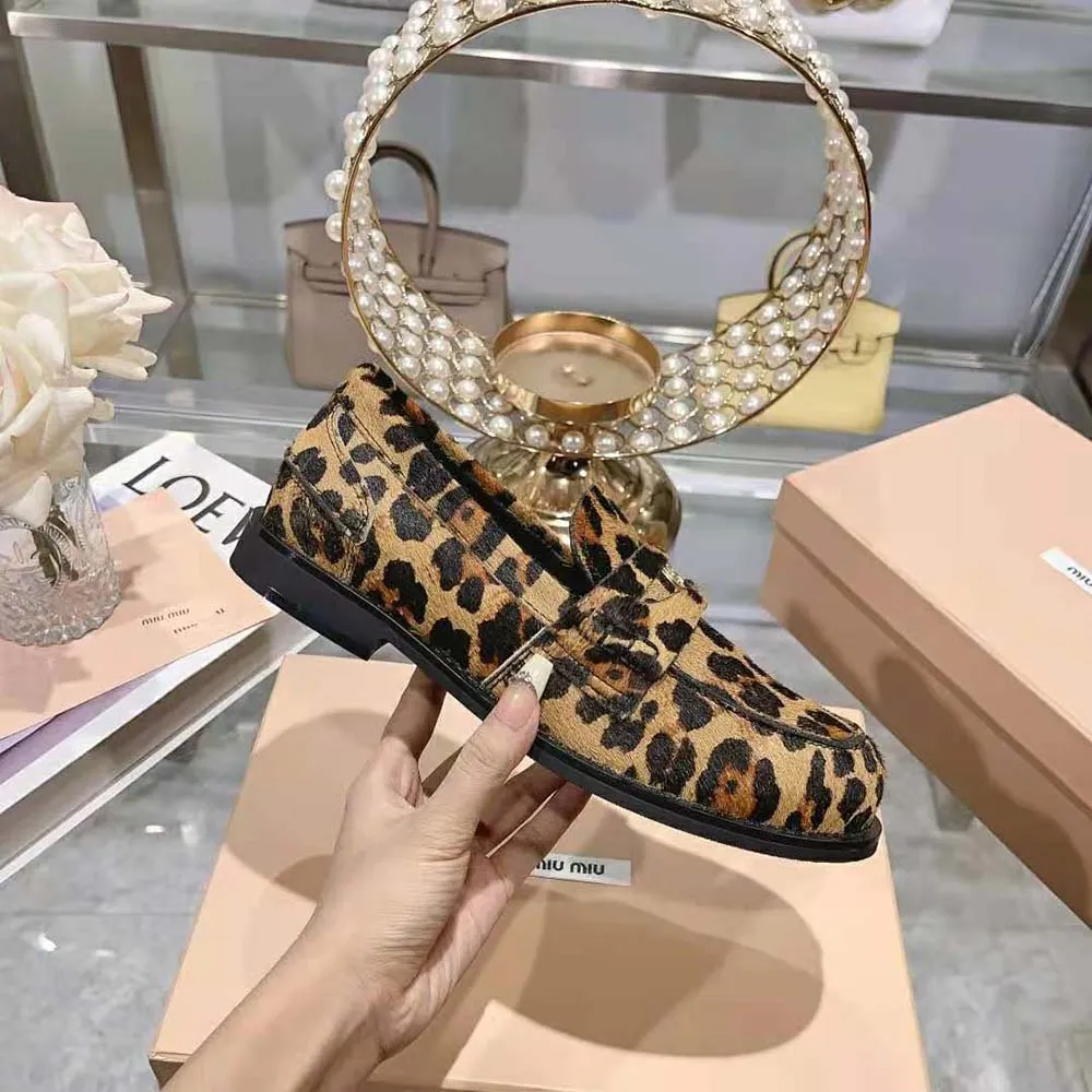 Miu Miu Mocasines Efecto Pelo De Becerro Con Estampado De Leopardo
