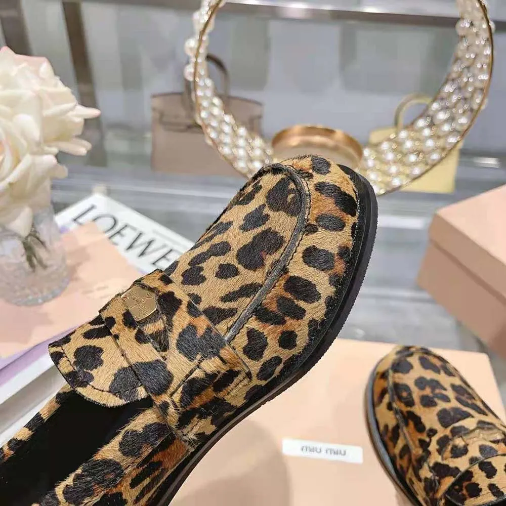 Miu Miu Mocasines Efecto Pelo De Becerro Con Estampado De Leopardo