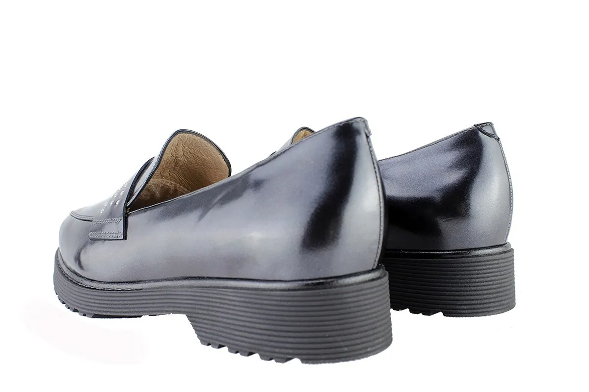 Moccasin Black Antic