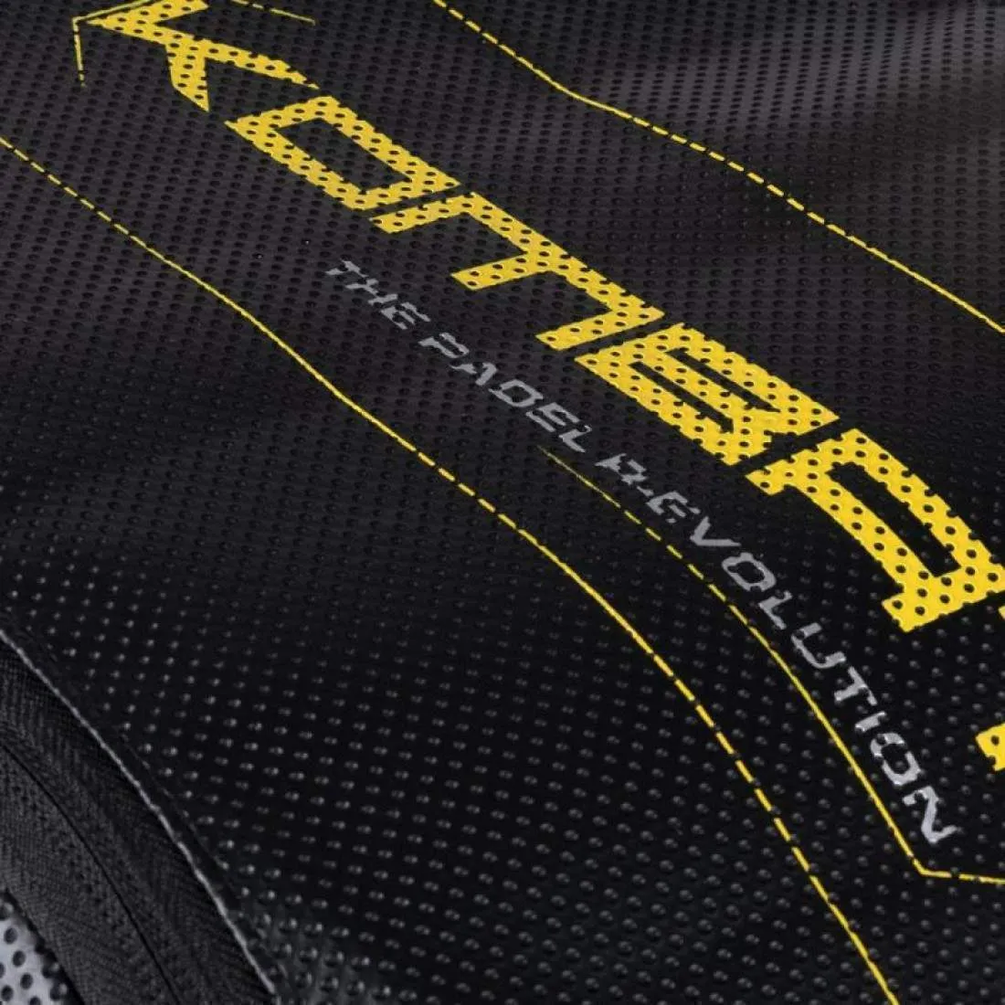 Mochila Kombat Manu Martin Osorno Negro Amarillo | KOMBAT