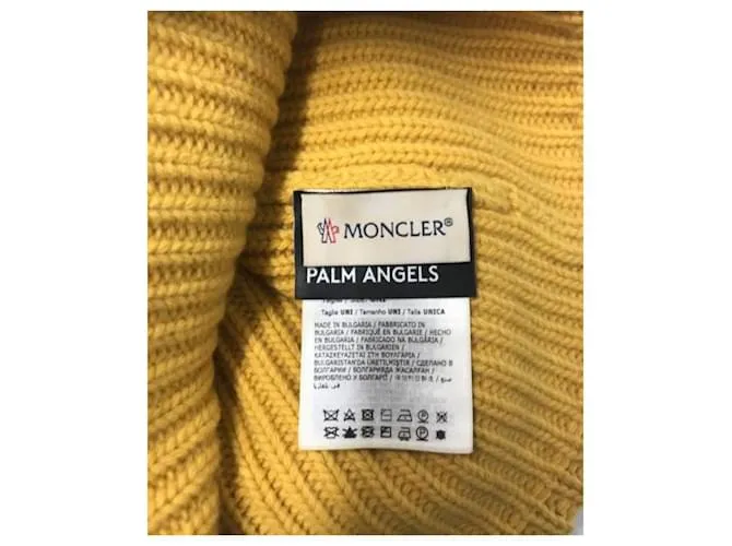 ***MONCLER (MONCLER)  8 Gorro de punto Palm Angels Amarillo 