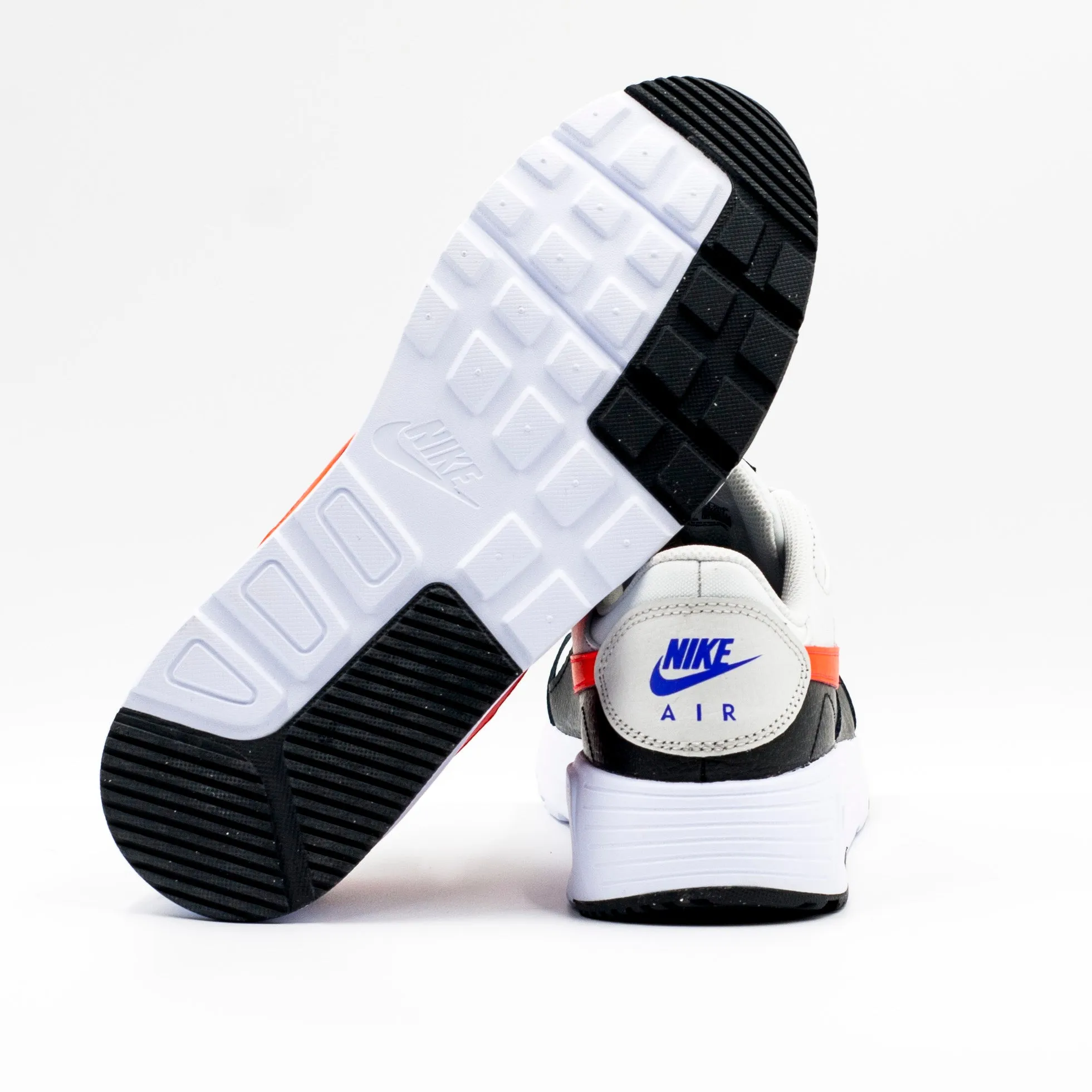 Nike Air Max SC Color Blanco con Rojo