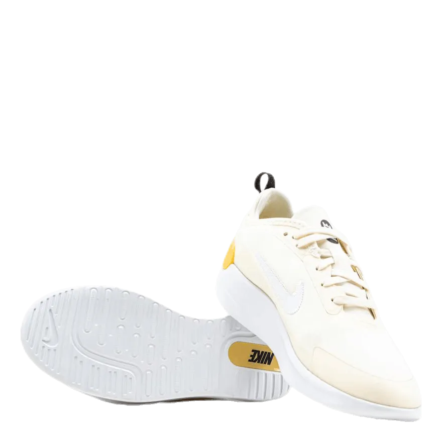 Nike Amixa Yellow