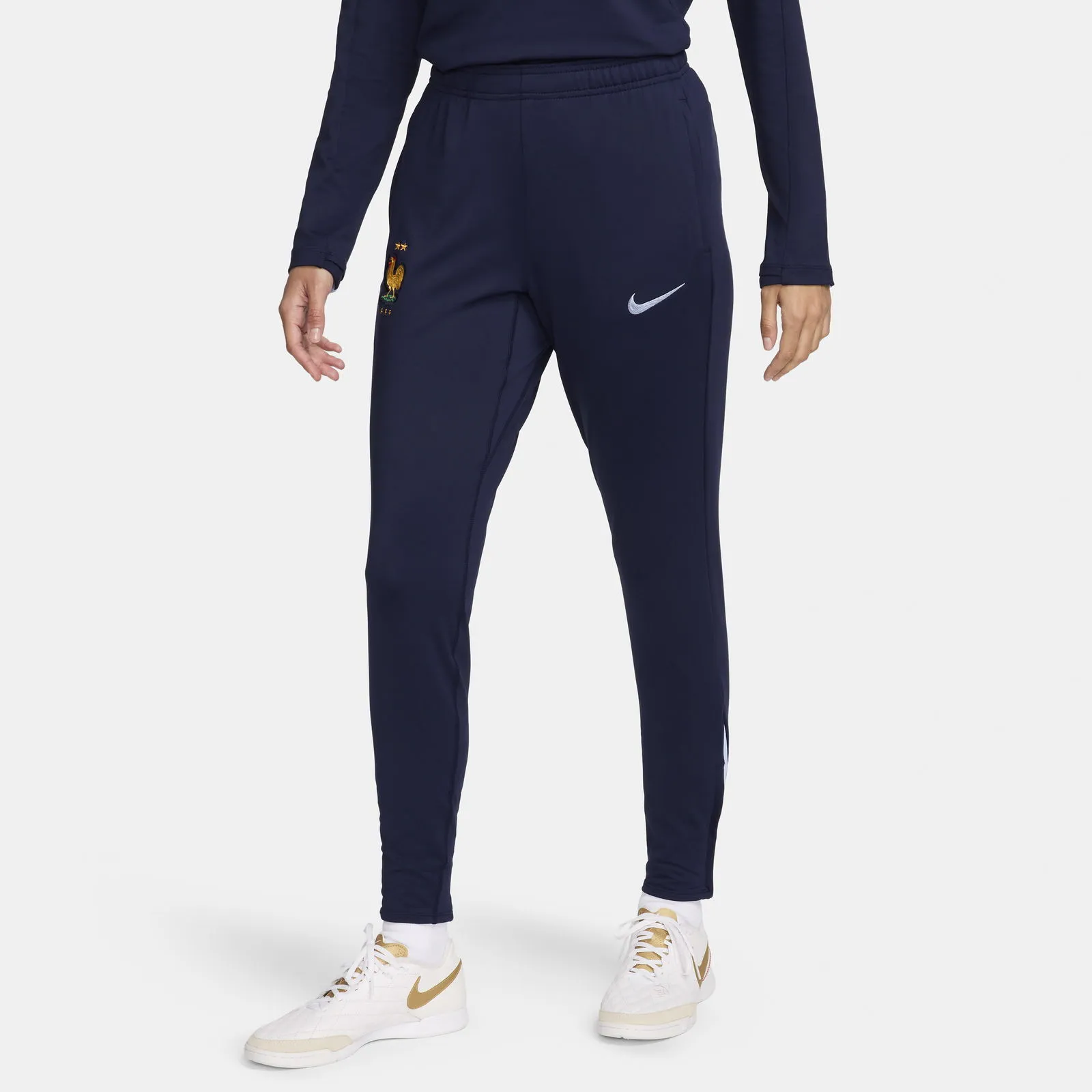 NIKE DRIFIT FFF STRIKE