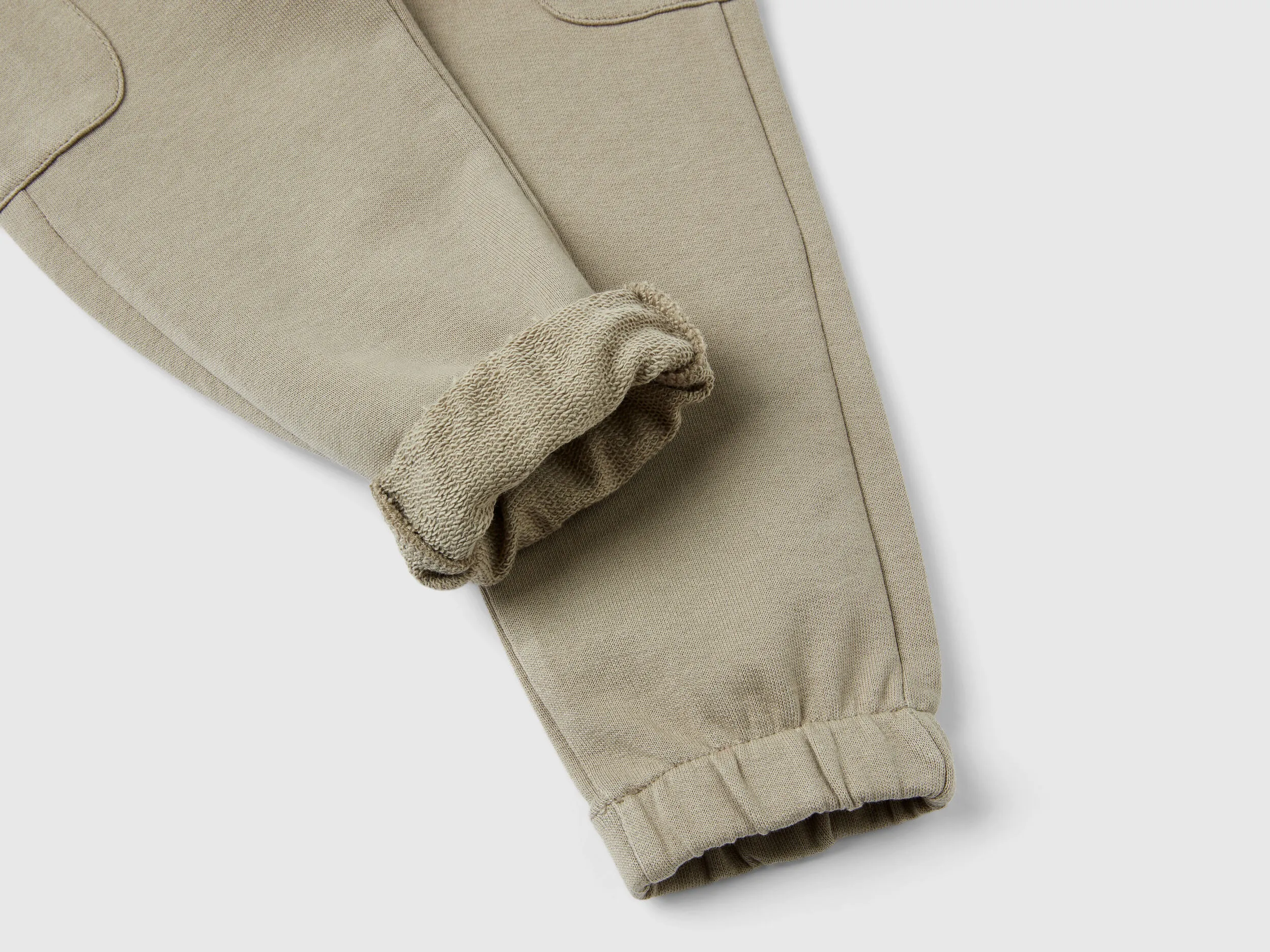 Pantalón cargo de felpa