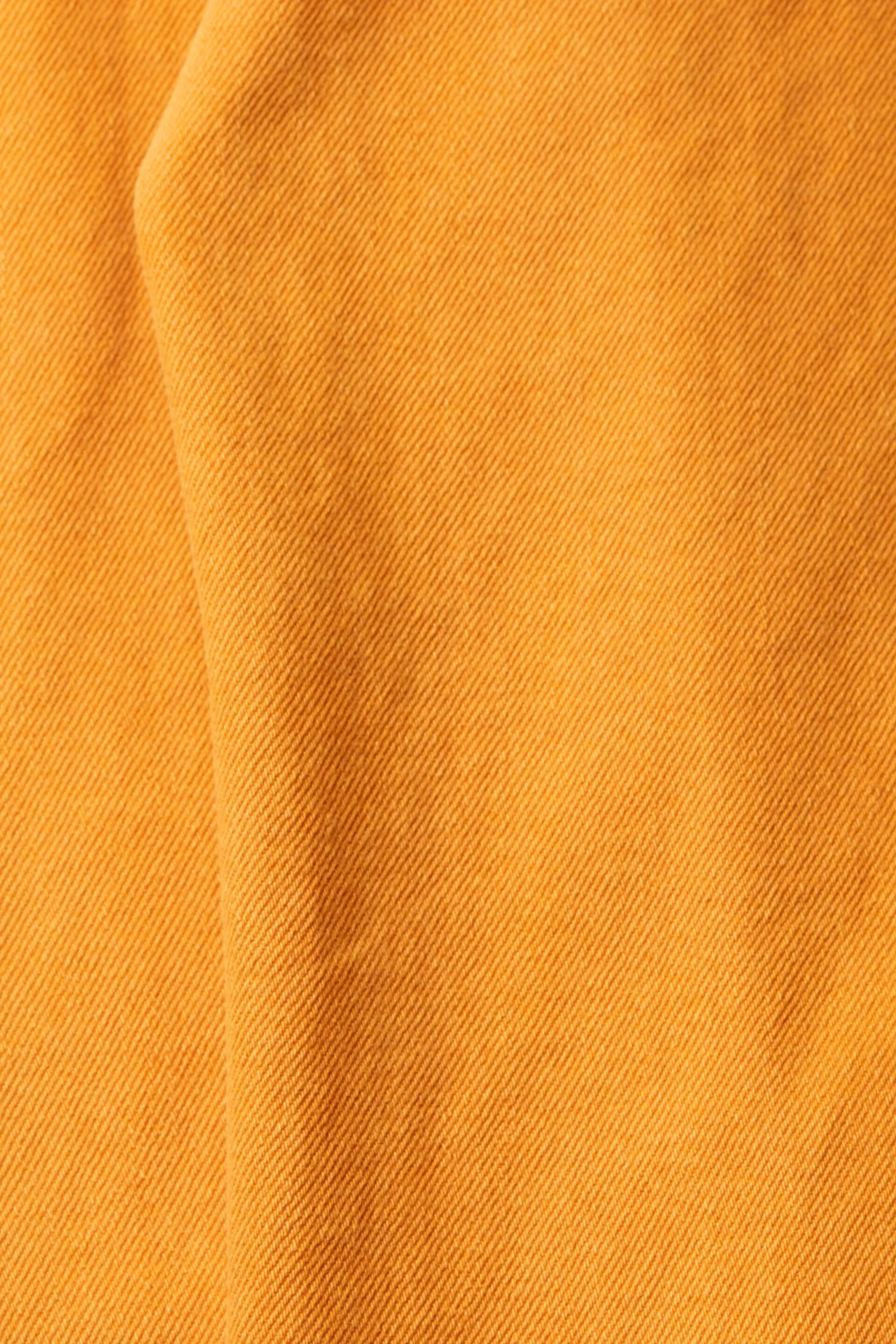 Pantalón con corte banana