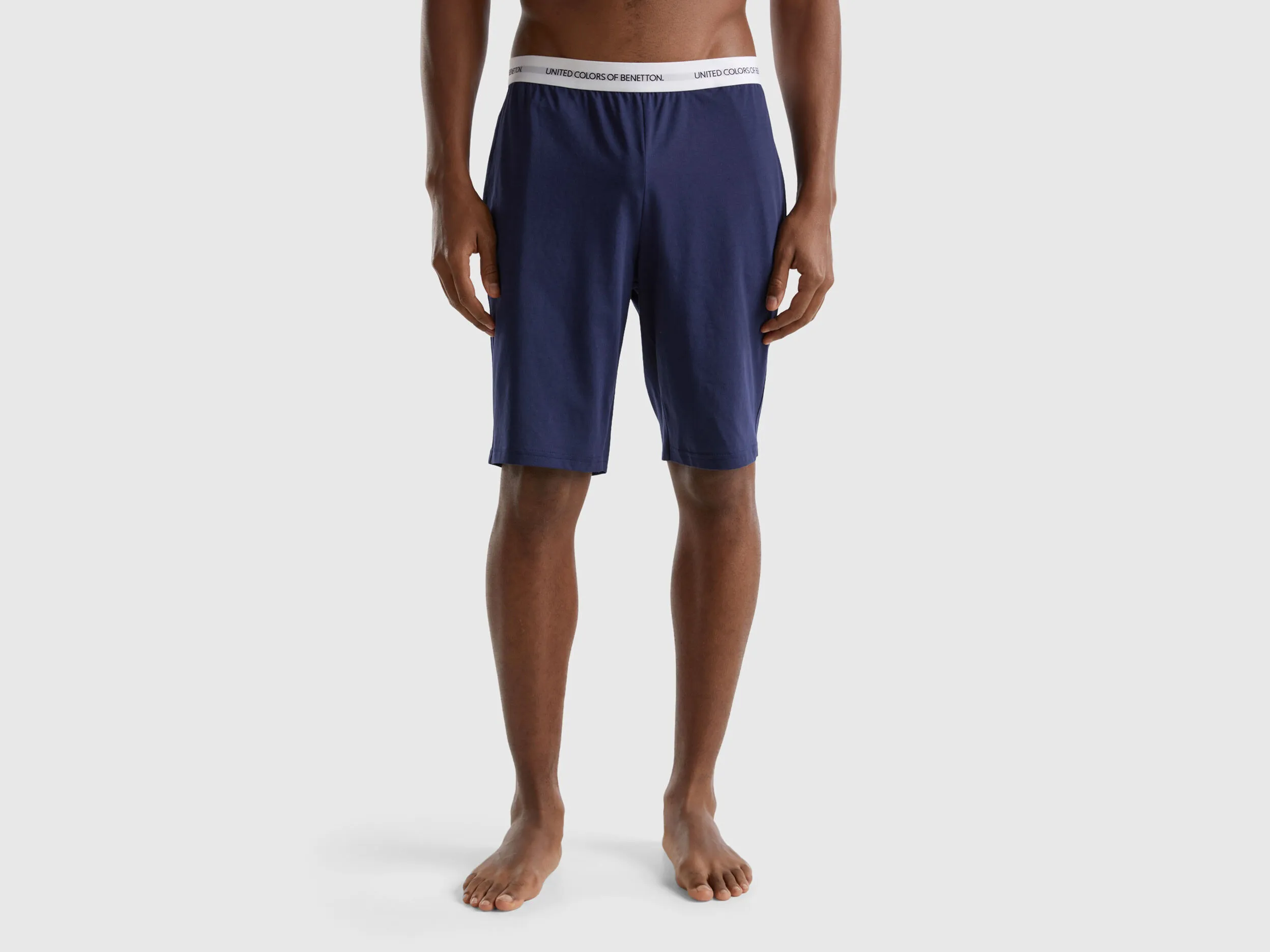 Pantalón corto de 100 % algodón
