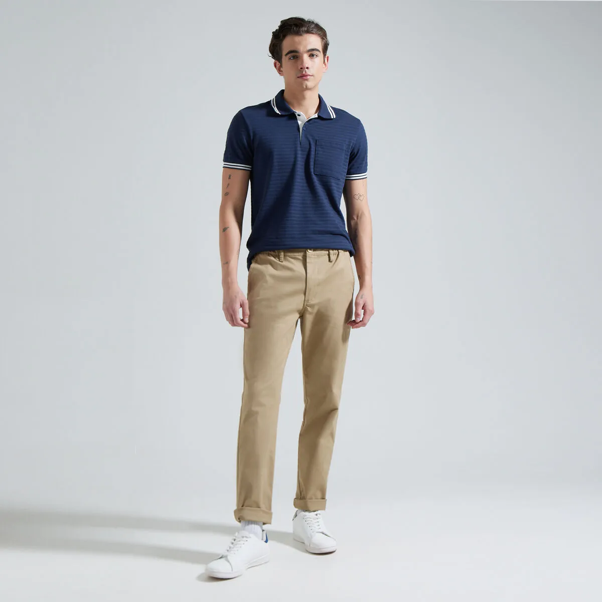 Pantalón Tipo Chino Con Bolsillos