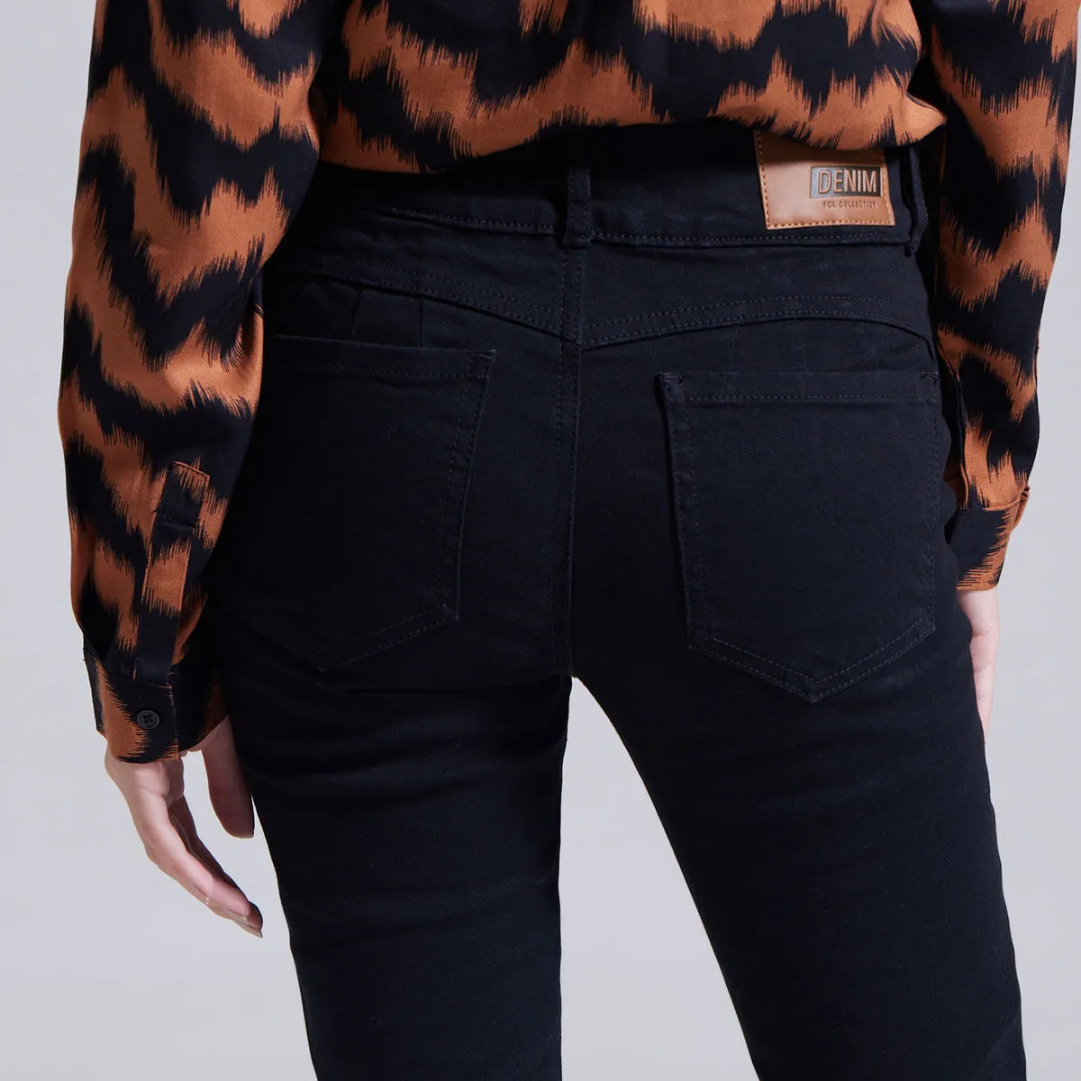 Pantalón Tipo Push Up Tiro Alto
