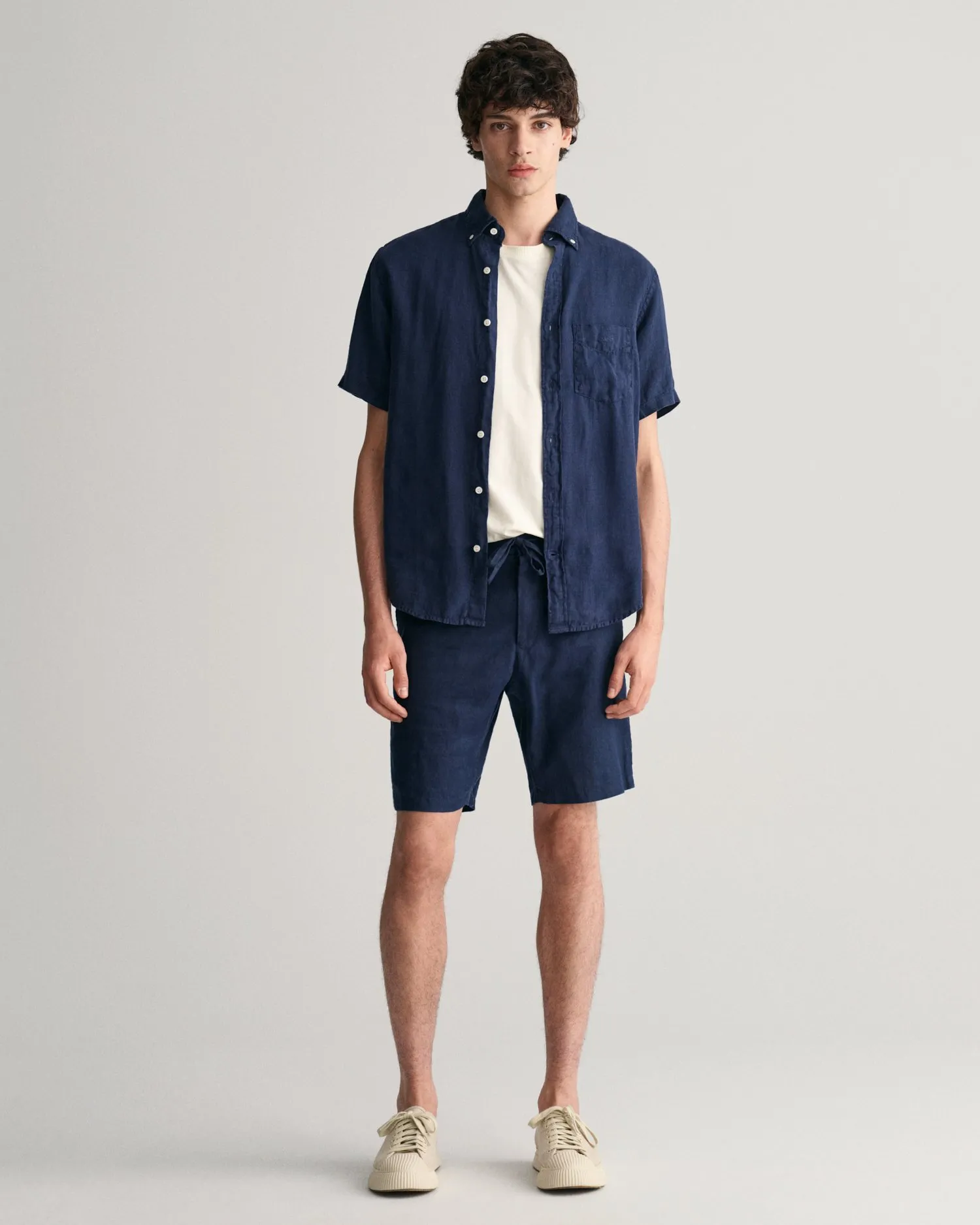 Pantalones cortos Relaxed Fit de lino con cordón ajustable