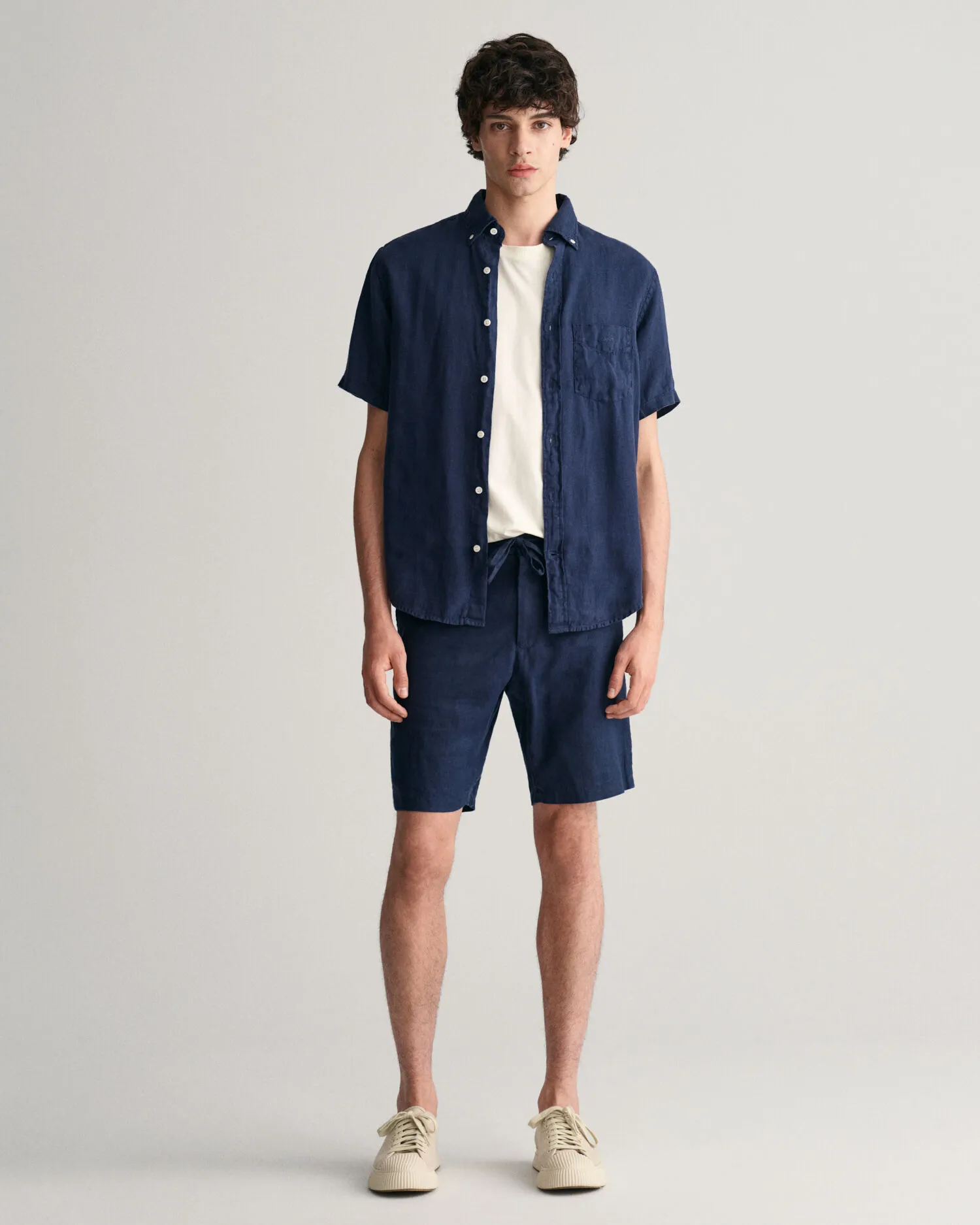 Pantalones cortos Relaxed Fit de lino con cordón ajustable