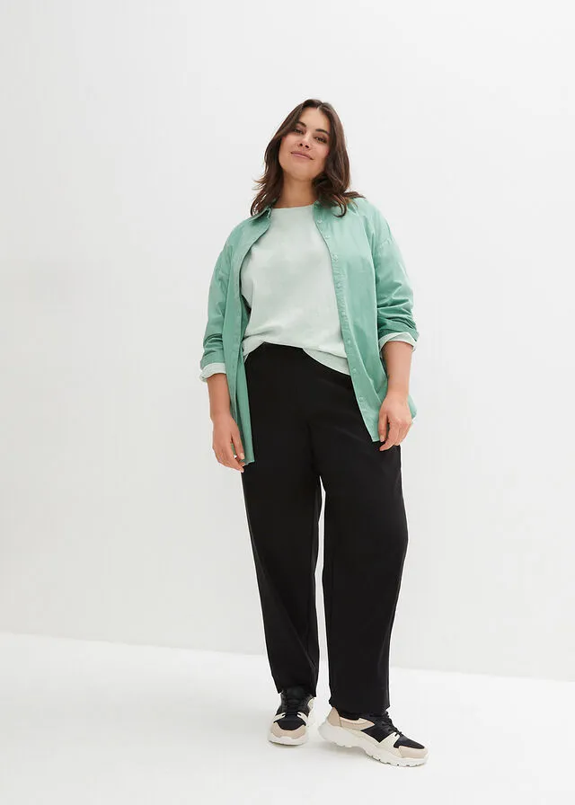 Pantalón chino Negro