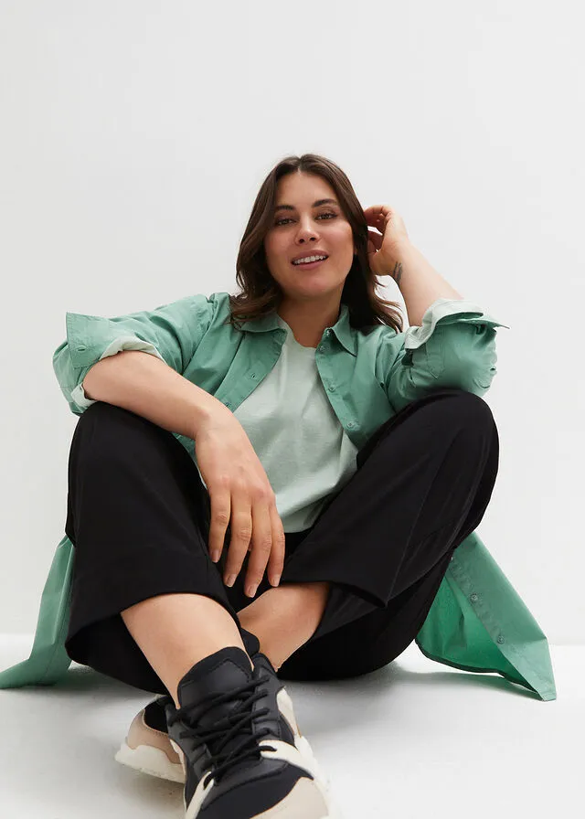 Pantalón chino Negro