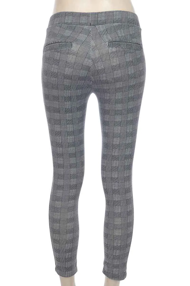 PANTALóN COLOR GRIS  ARKITECT